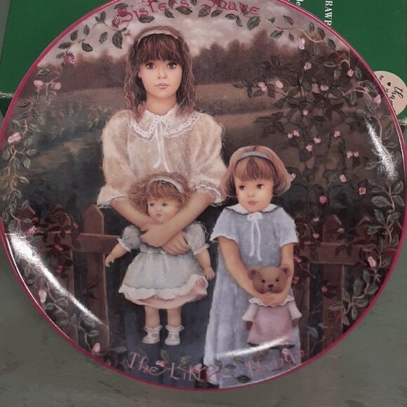 "Sisters share the little things" by Chantal Poulin, 9th issue plate - Picture 1 of 4